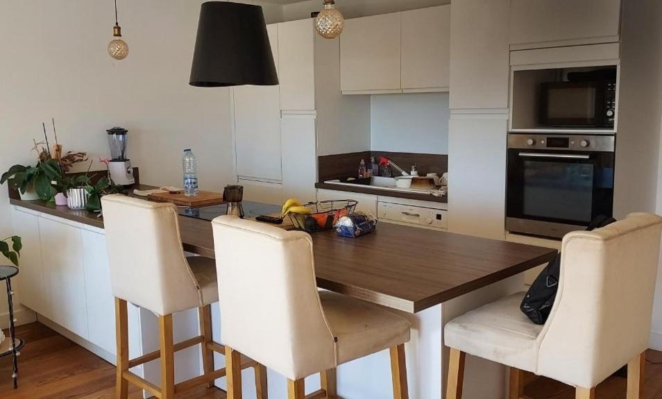 Chambre Lit 2 Personnes Dans Appartement Du Logeur Mandelieu Zewnętrze zdjęcie